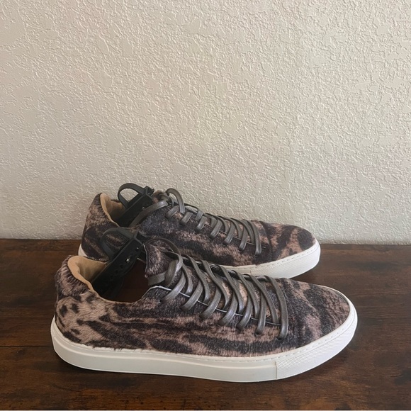 JOHN VARVATOS Mens 315 Reed Low Top Marbled Calf Hair Leather Upper Sneaker NWOT - Picture 3 of 7